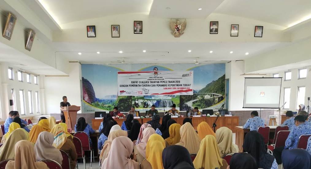 Rapat evaluasi tahapan Pemilu di Limapuluh Kota